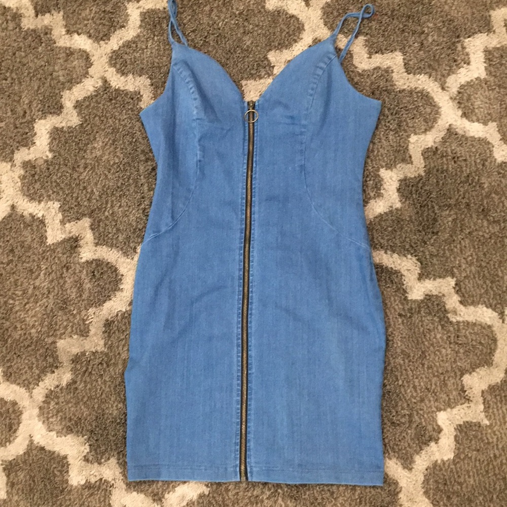 Strategy jean dress